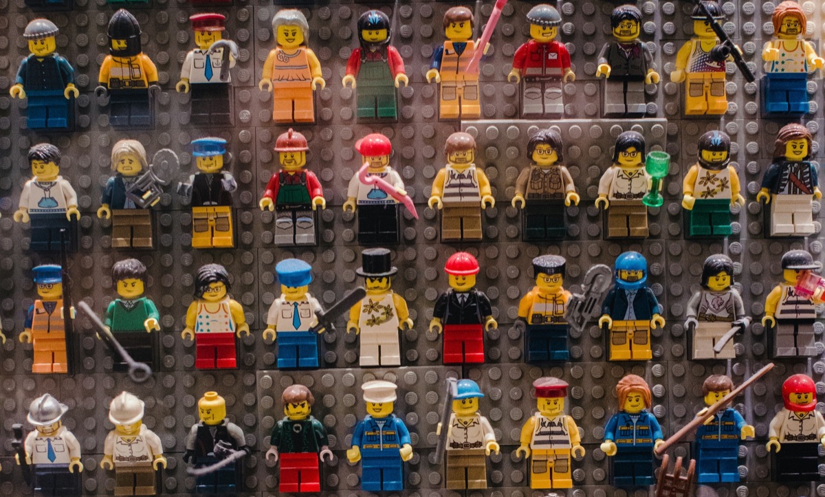 Lego Serious Play: Mit Bausteinen denken – Methode, Ablauf & Einsatzgebiete
